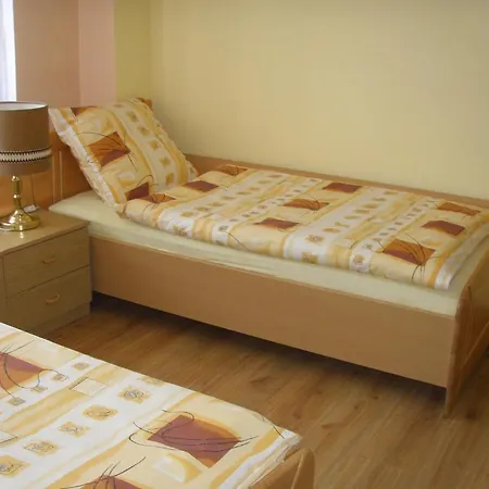 Shotels Przy Restauracji Stodola Bartoszyce Room photo