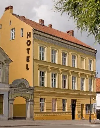 Shotels Przy Restauracji Stodola